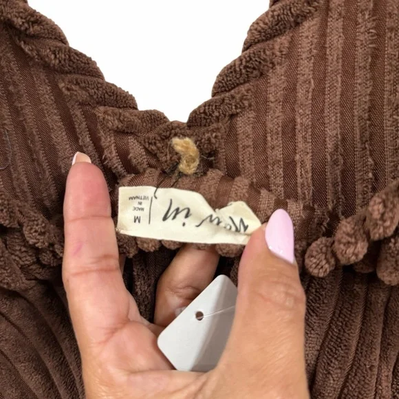 New in rust-colored corduroy sleeveless jumpsuit - Picture 5 of 5